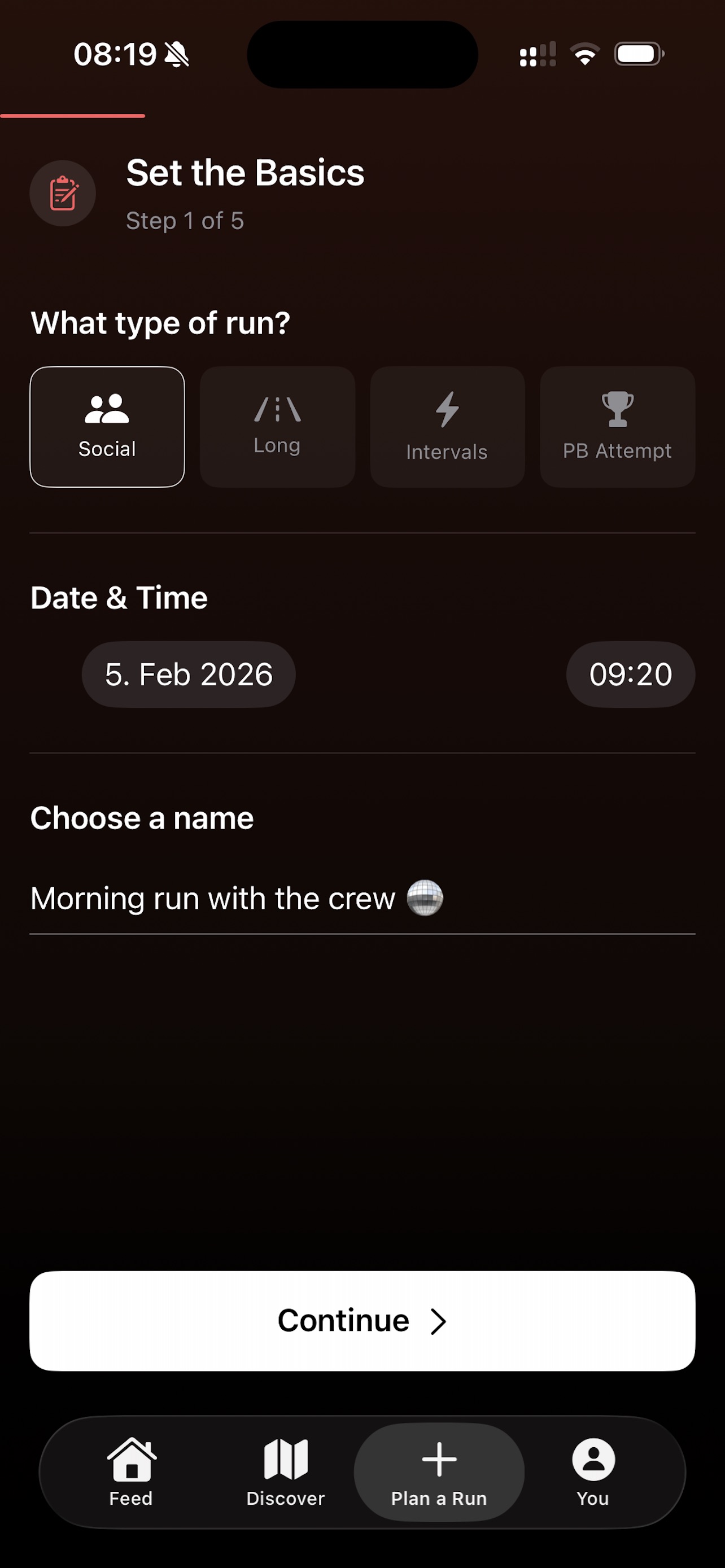 Plan a group run with pace, distance, and meeting point
